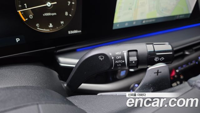Hyundai Grandeur (GN7) 2,5 Gasoline 2WD Exclusive 2023 — фото 30