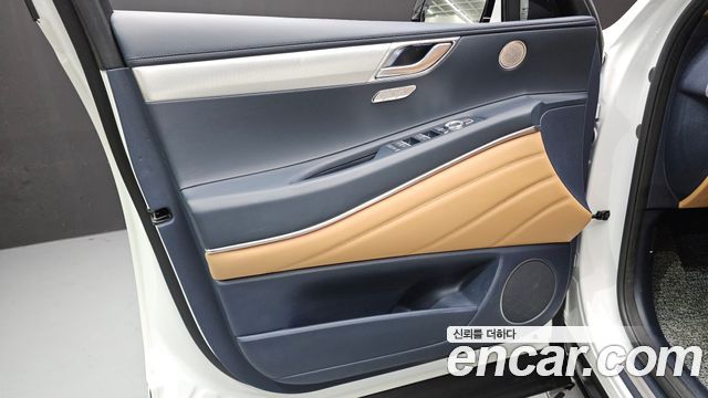 Genesis GV80 2.5T Gasoline AWD 2023 — фото 24
