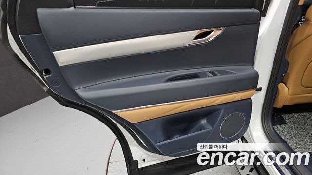 Genesis GV80 2.5T Gasoline AWD 2023 — фото 25