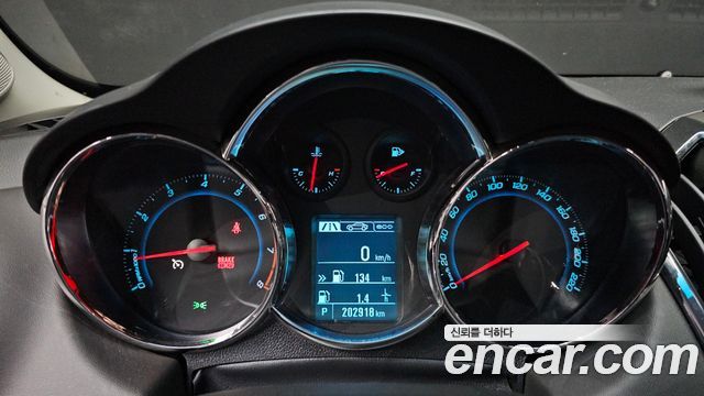 Chevrolet Cruze 1.8 LTZ+ 2014 — фото 8