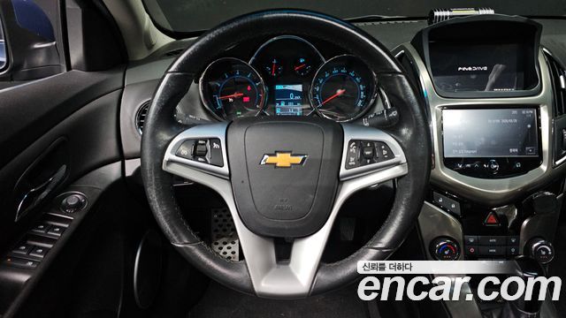 Chevrolet Cruze 1.8 LTZ+ 2014 — фото 12