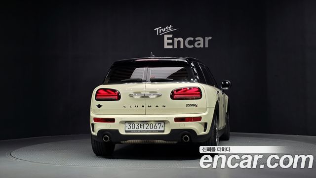 MINI Cooper S Clubman Standard 2nd 2018 — фото 4
