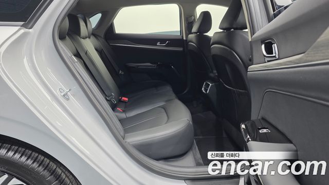 Kia K5 (III) 1.6 Turbo Noblesse 2025 — фото 12