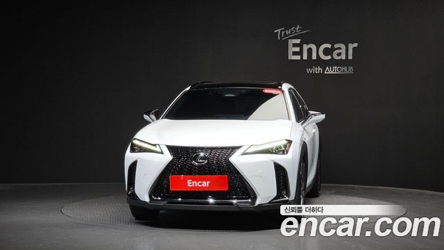 Lexus UX300h 2.0 F-Sport 2WD 2026 — фото 3