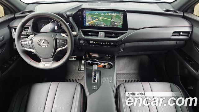 Lexus UX300h 2.0 F-Sport 2WD 2026 — фото 7