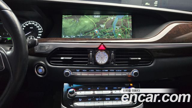 Genesis EQ900 3.3 T-GDI AWD Premiun Luxury 2016 — фото 14