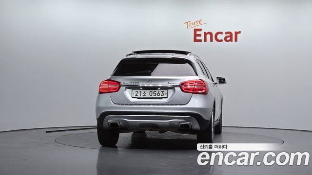 Mercedes-Benz GLA-Class (X156) GLA200 d 4MATIC 2016 — фото 4