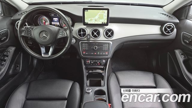 Mercedes-Benz GLA-Class (X156) GLA200 d 4MATIC 2016 — фото 7
