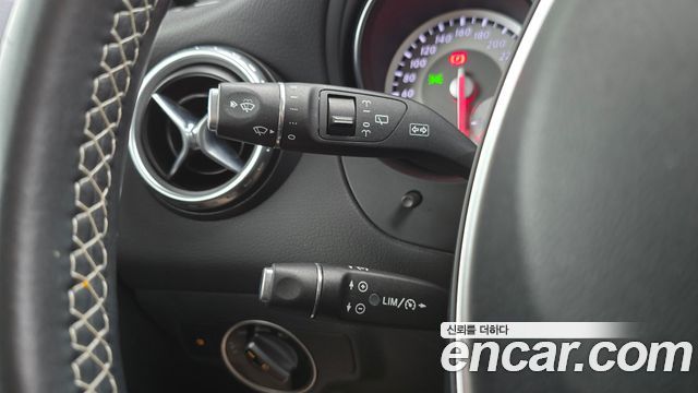 Mercedes-Benz GLA-Class (X156) GLA200 d 4MATIC 2016 — фото 20