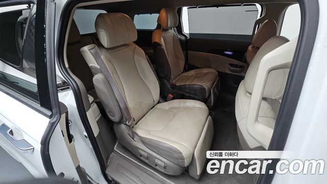 Kia Carnival (IV) Diesel 7-Seater Signature 2023 — фото 11