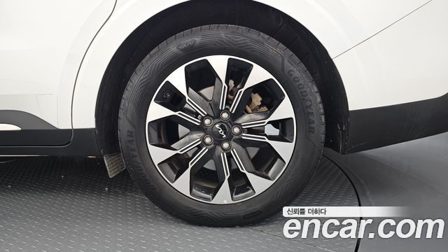 Kia Carnival (IV) Diesel 7-Seater Signature 2023 — фото 21