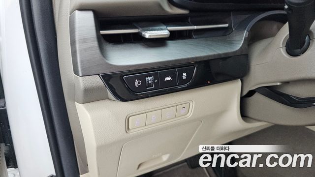 Kia Carnival (IV) Diesel 7-Seater Signature 2023 — фото 33