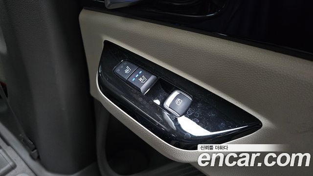 Kia Carnival (IV) Diesel 7-Seater Signature 2023 — фото 34