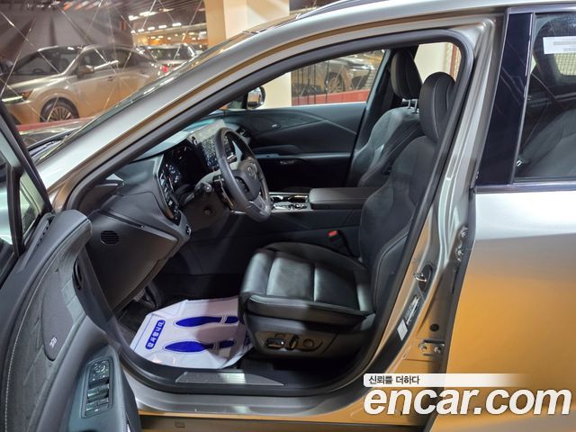 Lexus RX350h (V) Luxury 2025 — фото 10
