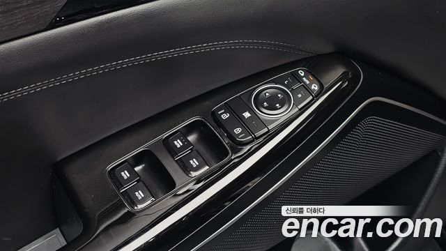 Kia K7 Premier Hybrid Prestige 2021 — фото 18