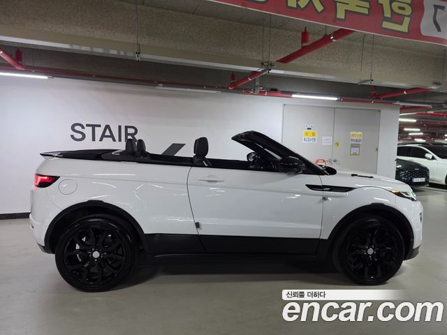 Land Rover Range Rover Evoque 2.0 TD4 HSE Dynamic Convertible 2017 — фото 3