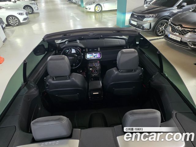 Land Rover Range Rover Evoque 2.0 TD4 HSE Dynamic Convertible 2017 — фото 10