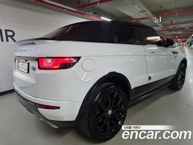 Land Rover Range Rover Evoque 2.0 TD4 HSE Dynamic Convertible 2017 — фото 18