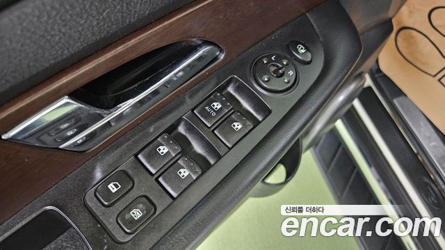 KG Mobility (SsangYong) Rexton W 2.0 4WD RX7 Luxury 2014 — фото 17