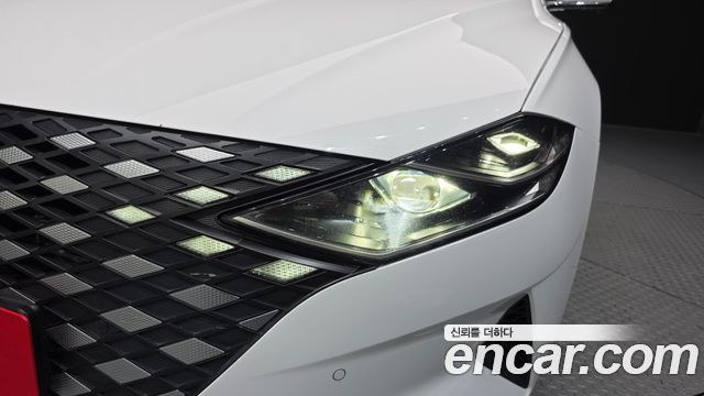 Hyundai Grandeur Hybrid (IG) Le Blanc 2023 — фото 22