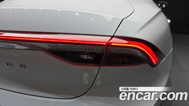 Hyundai Grandeur Hybrid (IG) Le Blanc 2023 — фото 23