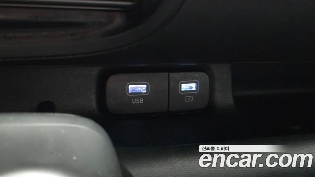 Hyundai Casper Smart 2023 — фото 12