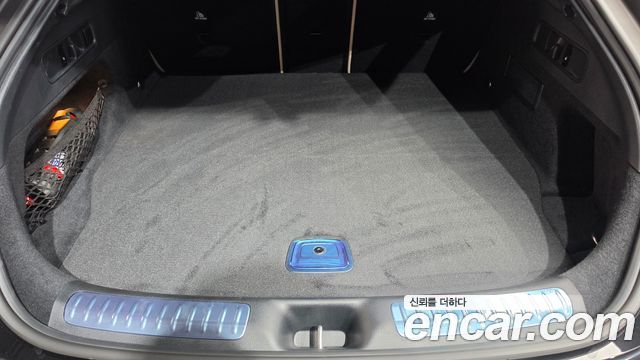 Mercedes-Benz GLC-Class (X254) GLC300 4MATIC Avnatgarde Coupe 2025 — фото 24