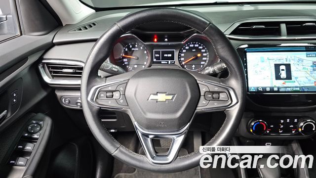 Chevrolet Trailblazer 1.2 Turbo 2WD LT 2021 — фото 13