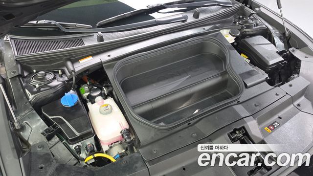 Hyundai Ioniq 6 Long Range AWD Prestige 2023 — фото 6