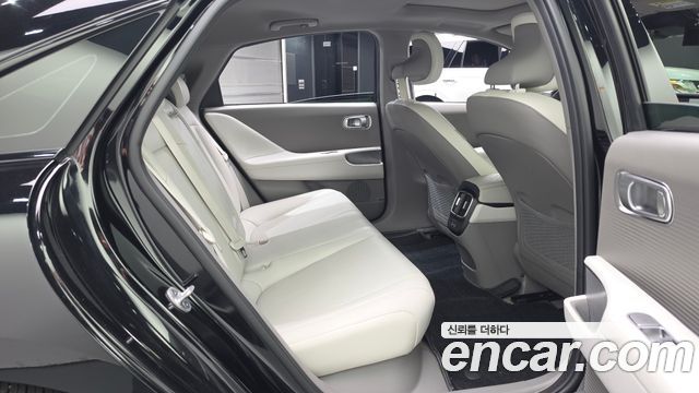Hyundai Ioniq 6 Long Range AWD Prestige 2023 — фото 12