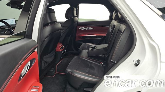 Genesis GV70 2.5T Gasoline AWD 2022 — фото 26