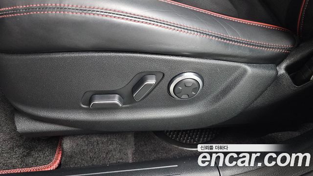 Genesis GV70 2.5T Gasoline AWD 2022 — фото 32