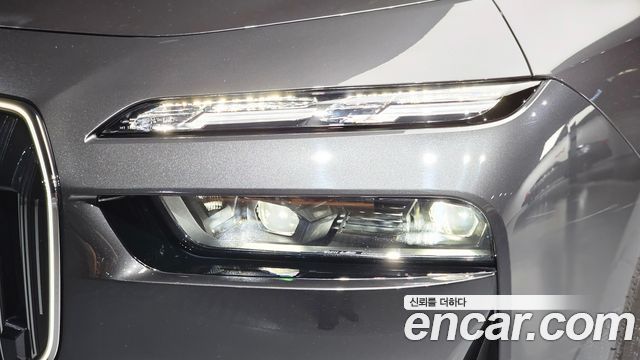 BMW 7 Series (G70) 740i sDrive Design Pure Excellence 2023 — фото 22
