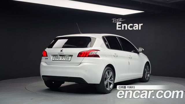 Peugeot 308 (II) 1.6 BlueHDi Allure 2017 — фото 2