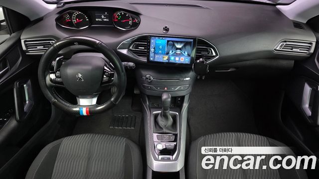Peugeot 308 (II) 1.6 BlueHDi Allure 2017 — фото 7