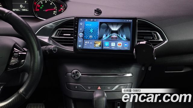 Peugeot 308 (II) 1.6 BlueHDi Allure 2017 — фото 14