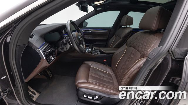 BMW 6 Series GT (G32) 620d xDrive M Sport 2023 — фото 17