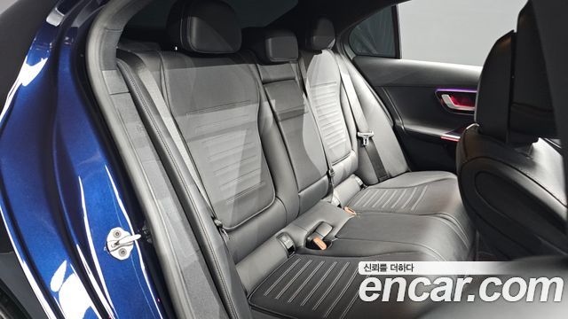 Mercedes-Benz C-Class (W206) C300 AMG Line 2022 — фото 11
