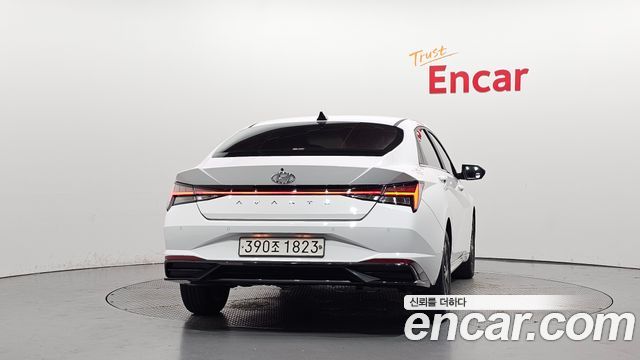 Hyundai Avante (CN7) 1.6 Inspiration 2021 — фото 4