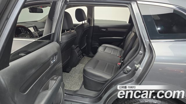 Renault Korea QM6 2.0 LPe SE 2WD 2021 — фото 11