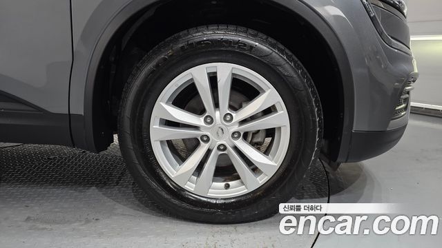 Renault Korea QM6 2.0 LPe SE 2WD 2021 — фото 21