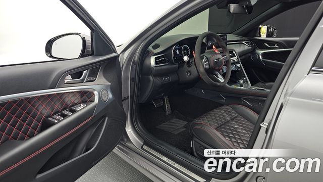 Genesis G70 Shooting Brake Gasoline 2.5T 4WD 2024 — фото 10