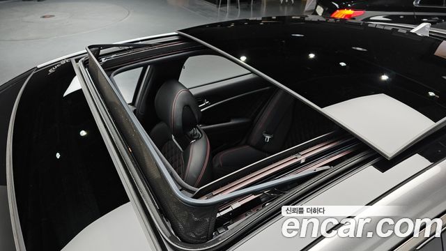 Genesis G70 Shooting Brake Gasoline 2.5T 4WD 2024 — фото 19