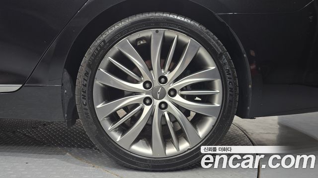 Genesis G80 3.3 GDI Premium Luxury 2018 — фото 21