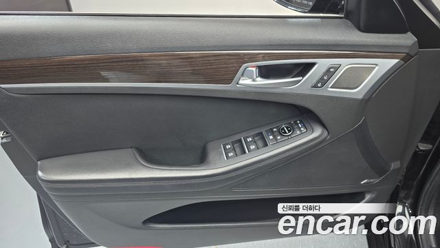 Genesis G80 3.3 GDI Premium Luxury 2018 — фото 24
