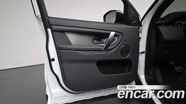 Land Rover Discovery Sport (II) P250 Dynamic SE 2025 — фото 24