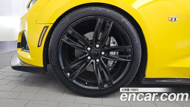 Chevrolet Camaro SS 6.2 V8 2017 — фото 5