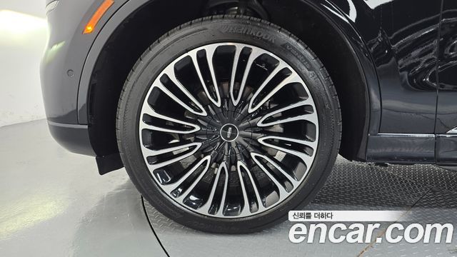 Lincoln Aviator (II) 3.0 Black Label AWD 2022 — фото 5