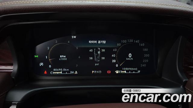 Lincoln Aviator (II) 3.0 Black Label AWD 2022 — фото 8