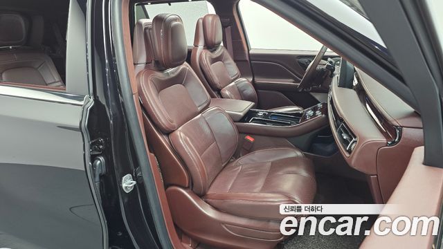 Lincoln Aviator (II) 3.0 Black Label AWD 2022 — фото 32